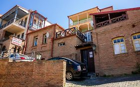 Anzori House